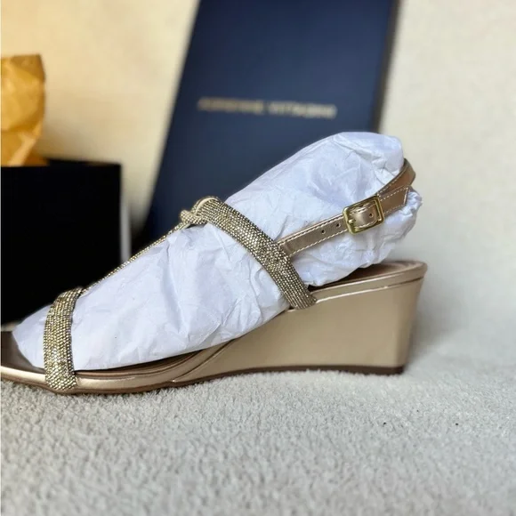 Adrienne Vittadini Gold Wedge Sandals NEW in Box - Picture 8 of 13